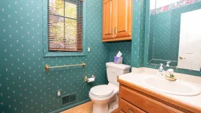 Endless Summer: \"Canandaigua Lake Luxury Rental!\" - Image 3