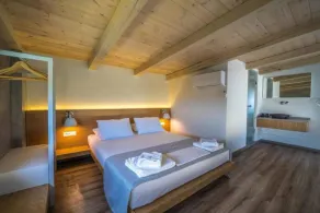 Zen Villa -Seaview- 2BD 2BA 5PL - Image 4