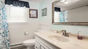 Wifi Yes To Pets Patio Private Yard Beach Chairsbalcony Beach Badges Outside Shower Deckslarge 5 Bedroom 2 Bath Bayside Cape - Image 3