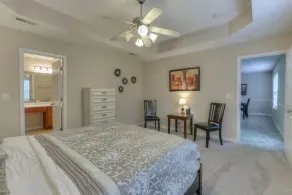 Glenmore-Quiet, comfortable, convenient location - Image 4