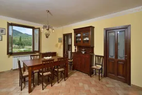 Orchid Apartment in Farmhouse with Garden and Pool - Image 5