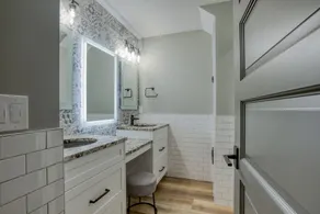 Traverse City Lakemore Resort,  New Luxury Lakefront Home on Arbutus Lake - Image 5