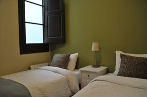 Art Nouveau 2 Bedroom in the Historic Eixample D.  Free luggage storage service. - Image 5