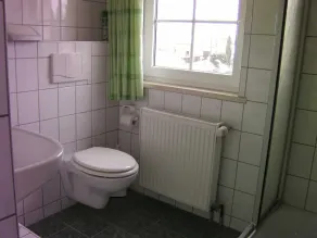 Huset til en familieferie med haver, pool og mange destinationer - Image 3