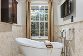 Luxury 6 Bedroom La Jolla Oasis w/ Pool and Spa! - Image 5