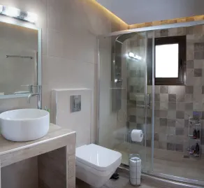 Summer Breeze House * with private pool * private parking * - Image 2