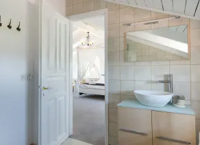 An old olive press villa with breathtaking panoramic views - Image 2
