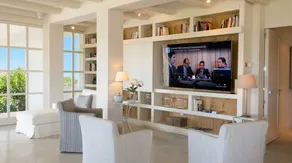 Villa Brisa del Mar. Front line with  sea views by Weekly Villas - Image 2