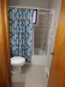 Edinboro Lakeside Cottage ❤️ - Image 2