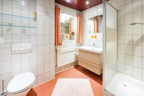 Fewo , Balkon, Kochnische, 2 Schlaf- und 1 Wohnzimmer, max 4 Personen - Image 2