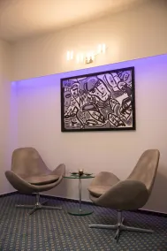 Confour Hotel - Image 2