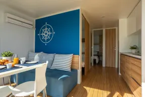 AQUA RESORT GIULIANOVA - Houseboat Experience - Image 5