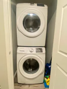 Newly Built and Cheerful 1-Bedroom Suite - Image 5
