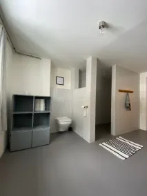 Historic farmhouse for exclusive use by up to 8 people 4 bedrooms 2 bathrooms - Image 3