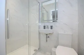 49 Scott Street -  a family break that sleeps 6 guests  in 3 bedrooms - Image 2