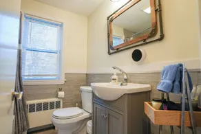 Guest Fave Cape-Cod Style Retreat with Main-Level Bedroom bordering Farmington - Image 3