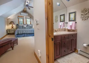 Private Home with amazing views! - Image 5