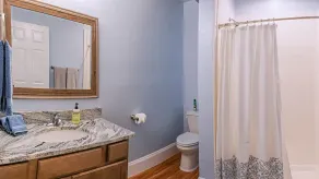 Pioneer Vacation Rentals - Pioneer North Suite downtown Ashland - Image 2
