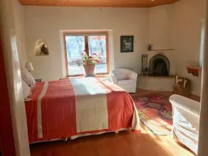 Spektakuläre Abiquiu Ranch mit Blick auf den Chama River. Magisch für 2 -13 Personen! - Image 5