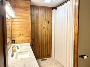 Updated lake house on beautiful Bear Creek!  - Image 2
