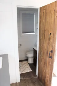 Mini Farmhouse Style Container Haus Nr. 2 - Image 5