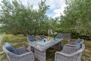 Villa Casa Lirio with Pool - Image 2