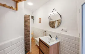 2 bedroom luxurious home in El Gastor - Image 4