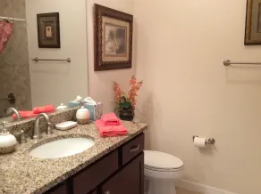 Dog Friendly! Maison de 3 Bdrm 2 Ba avec WiFi GRATUIT inclus! - Image 4