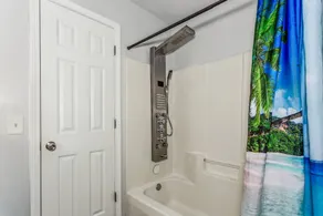 Our Quiet Beach Getaway - Budget Friendly Gulf Breeze Home Close to Pcola Beach - Image 4