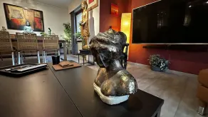 Luxurious room in a nice apartment and gastronomic * dinner (Optional). - Image 2
