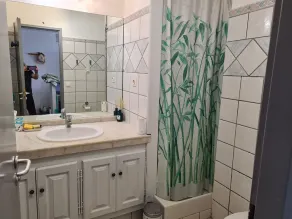 apartment near train stop and water park - Image 2