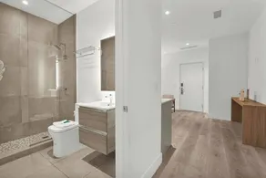 Condo with Amazing Views in the Heart of Brickell - Image 4