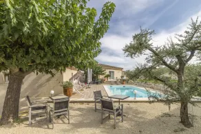 Villa Mireillo - Villa cosy avec piscine privée pour 6p à seulement 200m du village provençal de Noves - Image 4