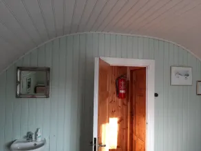 Hagi 1 Guesthouse - Image 3