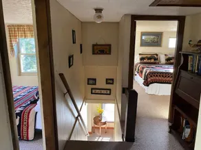 Fall Getaway Creek Haven: Sleeps 6 · 3BR 1BA · Hot Tub Fire Pit Grill Fireplace - Image 4