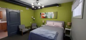 Building 108  Cozy Studio Apartment in Great Location. - Image 3