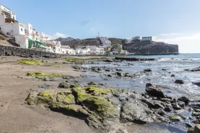 Cozy Apartment \"Las Playitas\" near the Beach with Wi-Fi & Terrace - Image 4