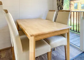 Superior Holiday Home 4 - Image 5