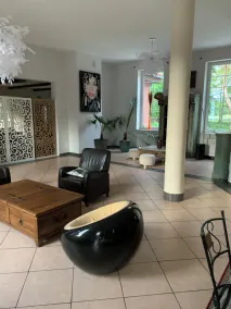500 sqm villa on 8,000 sqm of land, 2000 m from the beach - Image 2