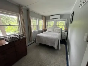 Waterfront camp on quiet part of Lake Winnisquam, dog-friendly, w/dock - Image 4