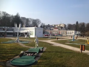 Studio opposite the casino and spa - Image 2