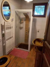 Bottom of villa in the countryside, 2 terraces, swimming pool, spa, sauna, barbecue... - Image 4
