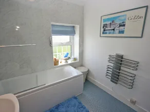 Coastguard's Cottage - Image 2