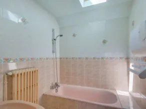 Beautiful Villa in the Parc Des Volcans D Auvergne - Image 3