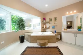 The Castle: 5 Bedroom Villa with Private Pool, Roof Garden, 5 min to Hotel Zone - Image 3