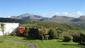 Snug Cottage, calefacción central con envidiable Lago Y Massif Snowdon Vistas - Image 4