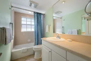 Hawaiian Punch -3 Blocks to Beach, Pool, Dock on Canal, Dog Friendly by Anna Maria Life - Image 3
