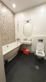 Art inspired Modern Flat near VAKE PARK with WIFI - Image 2