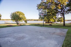 LAKE FRONT Property; Secluded & Private; Sleeps 18; Located 30 miles from OKC - Image 5