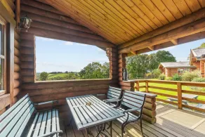 Authentic timber lodge located in Devon's heart at the edge of glorious Dartmoor - Image 4